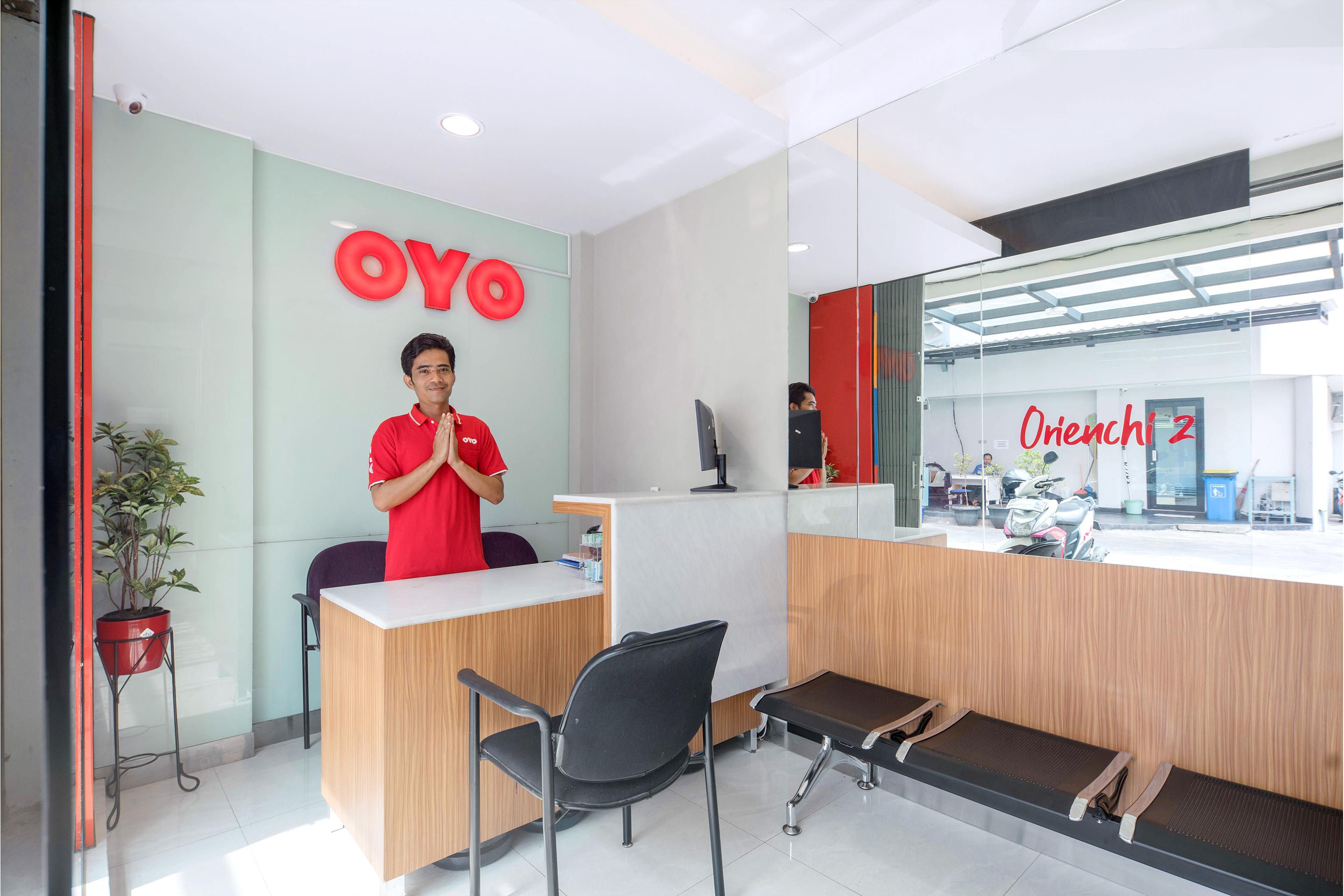 ホテル Oyo 1121 オリエンチ 2 ジャカルタ エクステリア 写真
