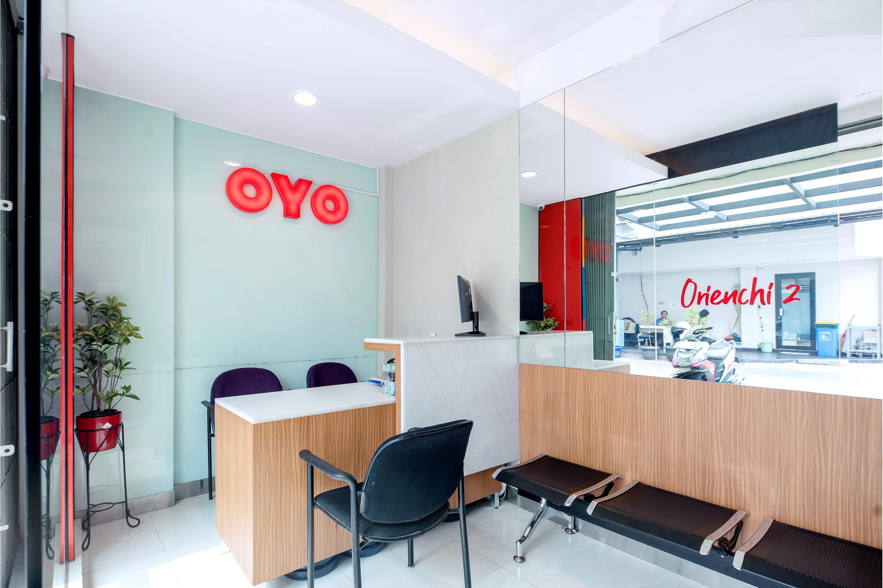 ホテル Oyo 1121 オリエンチ 2 ジャカルタ エクステリア 写真